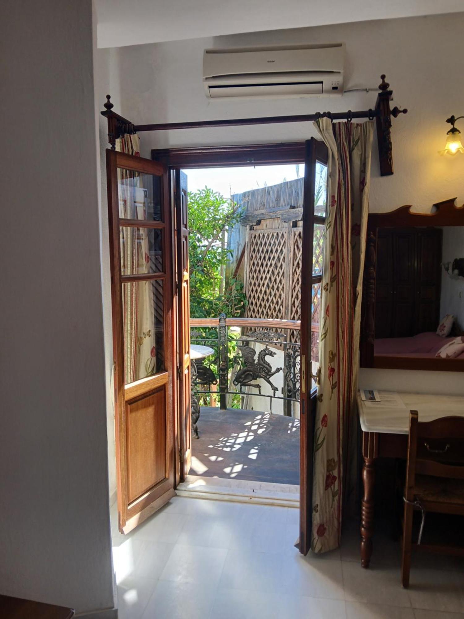 Hotel Villa Orsa Скиатос Екстериор снимка