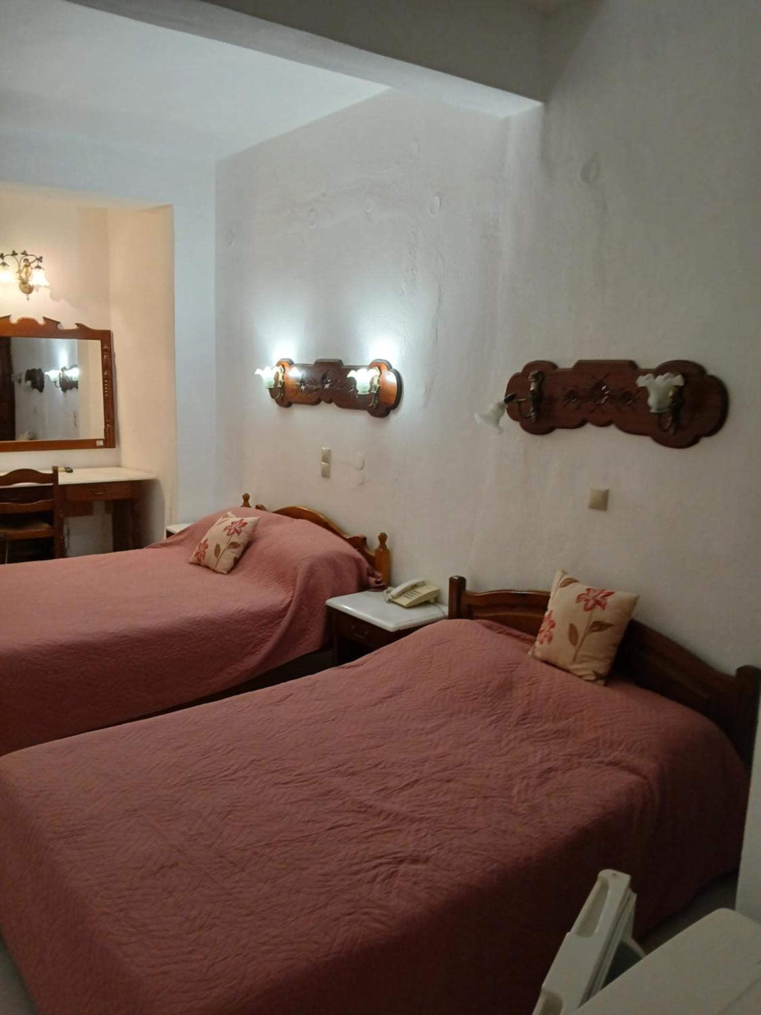 Hotel Villa Orsa Скиатос Екстериор снимка