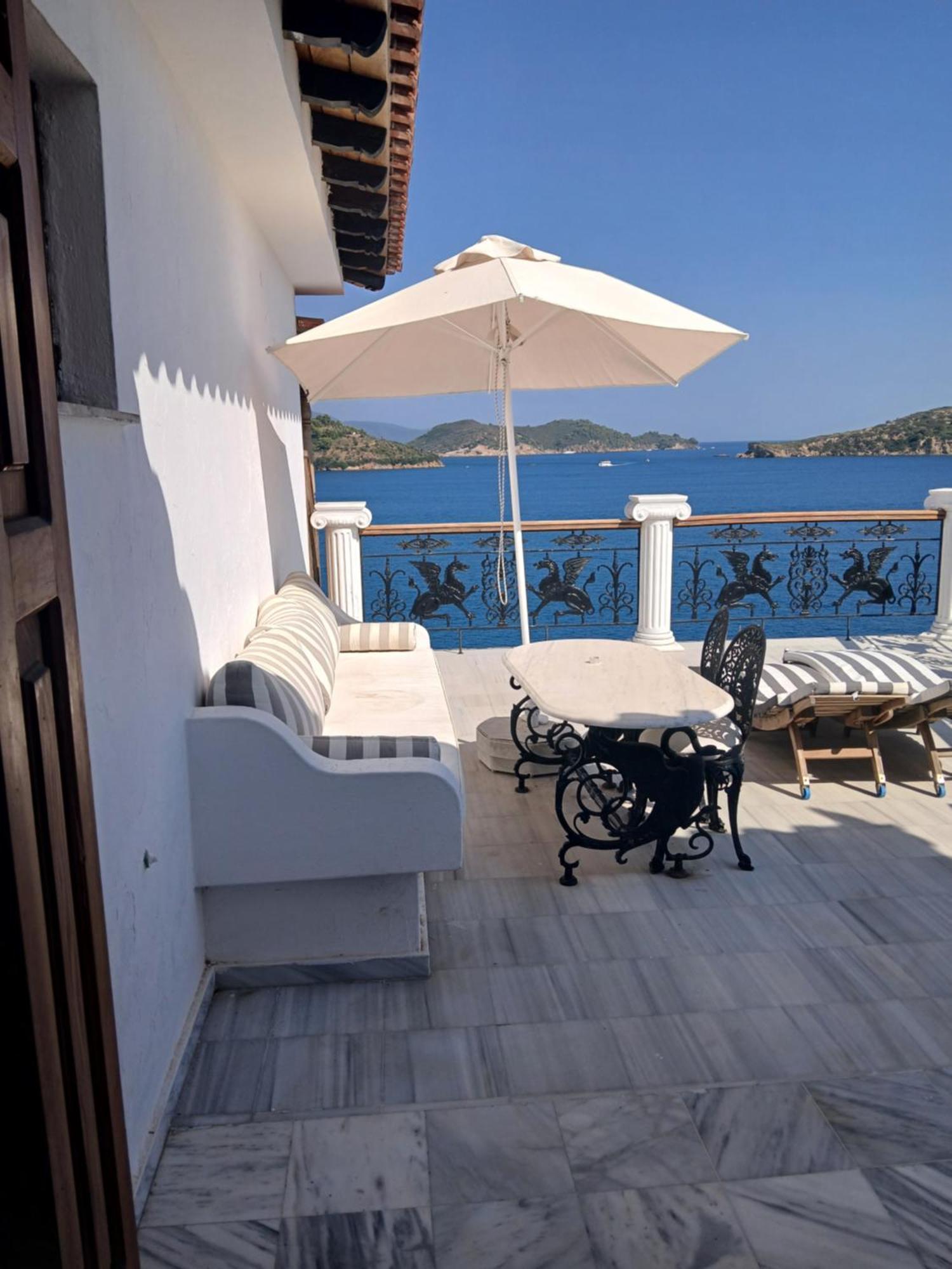 Hotel Villa Orsa Скиатос Екстериор снимка